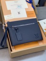 lv borsa uomo be9xl.jpg