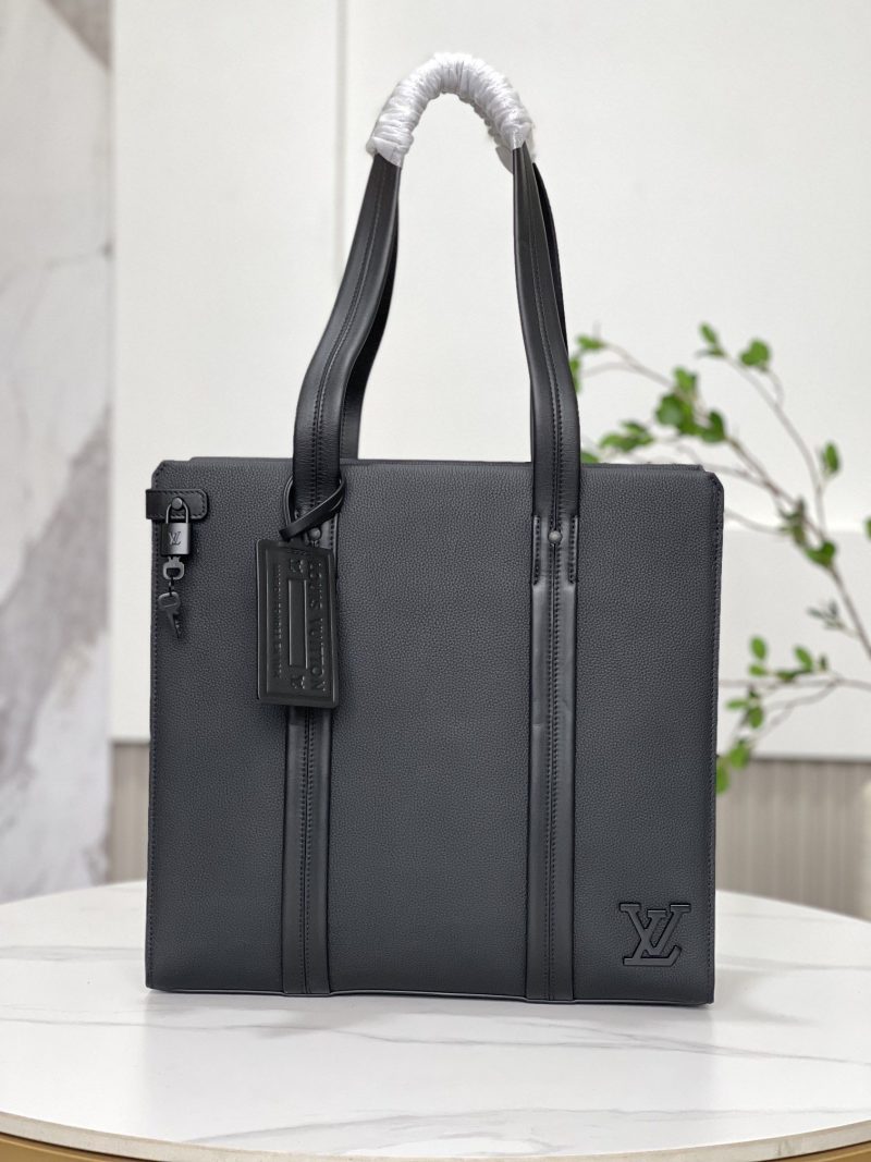 lv borsa uomo bhxxa.jpg