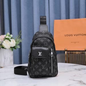 lv borsa uomo by0wj.jpg