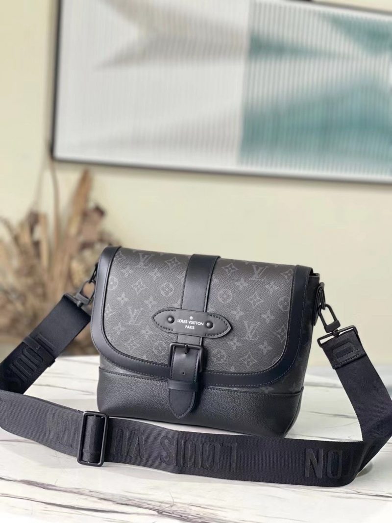 lv borsa uomo e5kqw.jpg