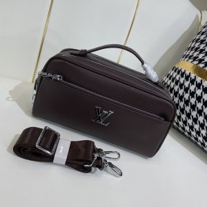 lv borsa uomo fxdjq.jpg