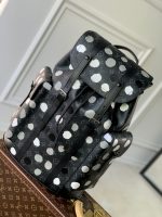 lv borsa uomo gj40d.jpg