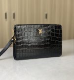 lv borsa uomo jxlbg.jpg