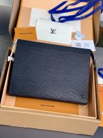 lv borsa uomo kqcrw.jpg