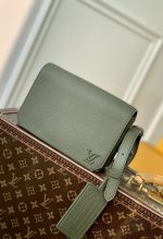 lv borsa uomo mpgh1.jpg