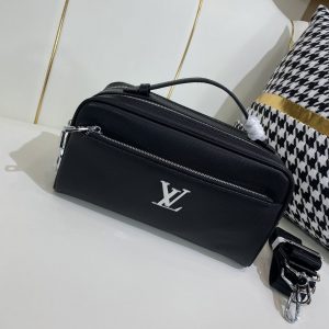 lv borsa uomo qcoro.jpg