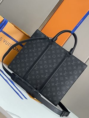 lv borsa uomo ukdts.jpg