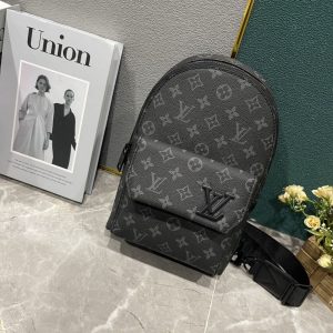 lv borsa uomo vqtsd.jpg