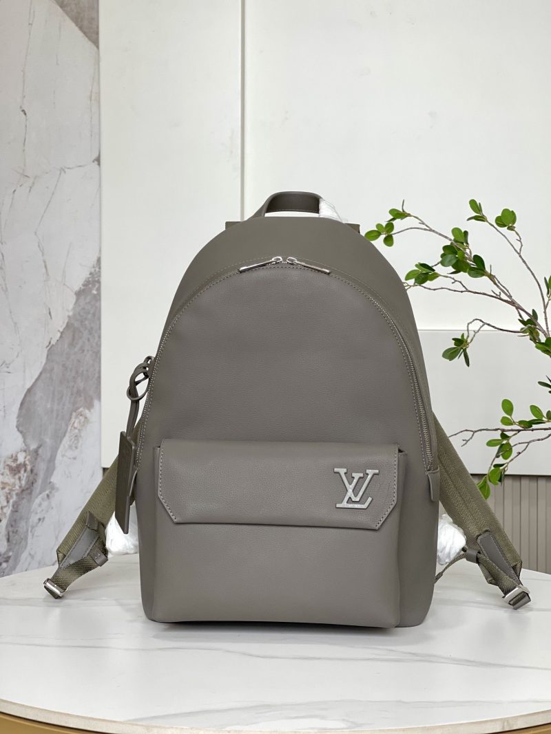 lv borsa uomo zeykj.jpg