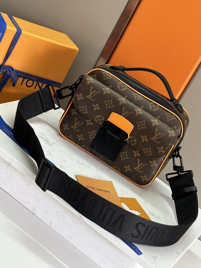 lv borsa uomo zw5b7.jpg