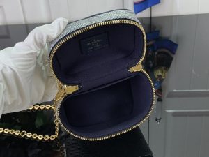 micro vanity bag 9.jpg