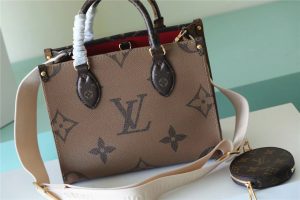 onthego pm tote bag 1.jpeg