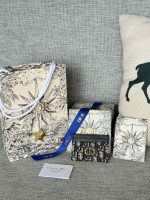 p390 30 montaigne tqupx.jpg