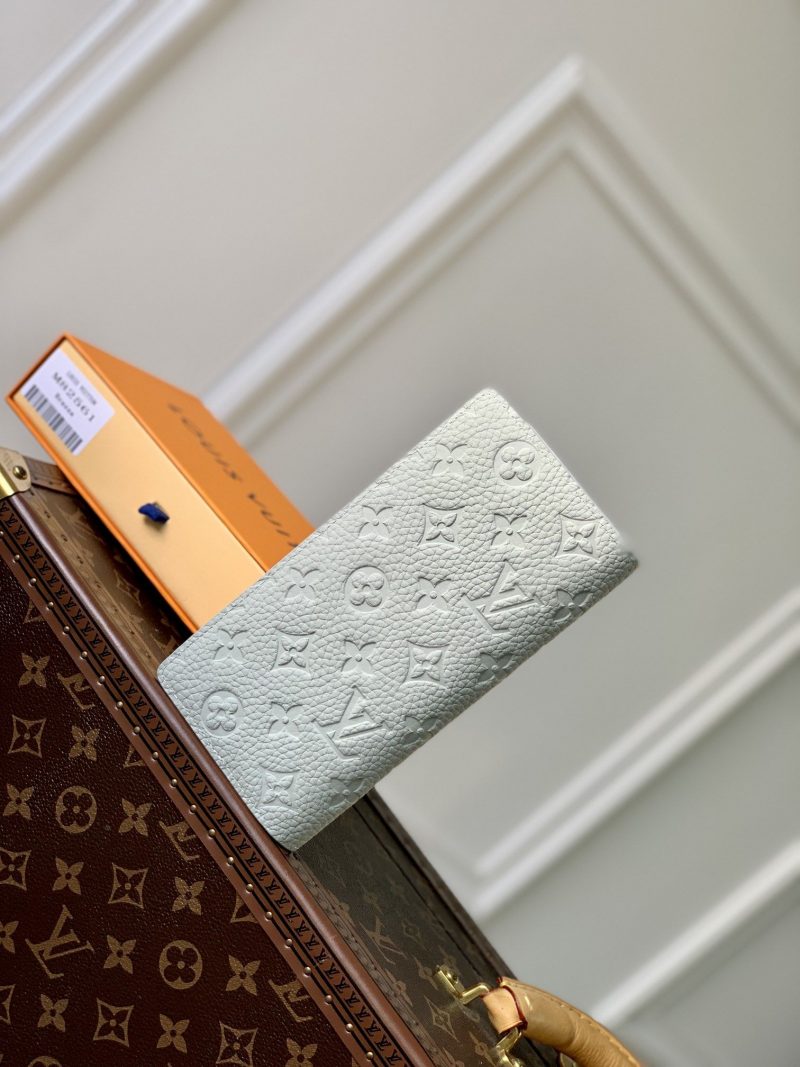 p550 m82561 qaf1l.jpg