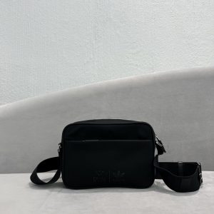 pra x adid adid for prad re nyl otpix.jpg