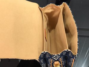 since 1854 pochette metis 8.jpg