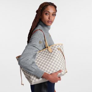 z5324417682710 490581392df88c49e7a2ba6b39e53db3.jpg