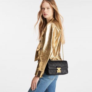 z5324538389776 7b9251c5ac5558d3e82cc8064f66b062 1.jpg